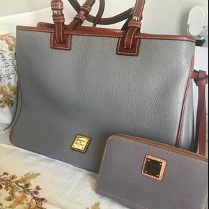 Dooney and Bourke set